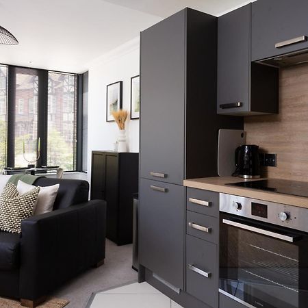 London Mews, Modern Apartment - Sleeps 4 York Ngoại thất bức ảnh